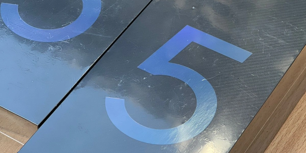 ФКУ вручить подарунки від ICF